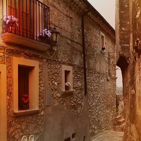 Dhafna Couette-café