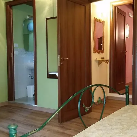 Dhafna Oda ve Kahvaltı 3*