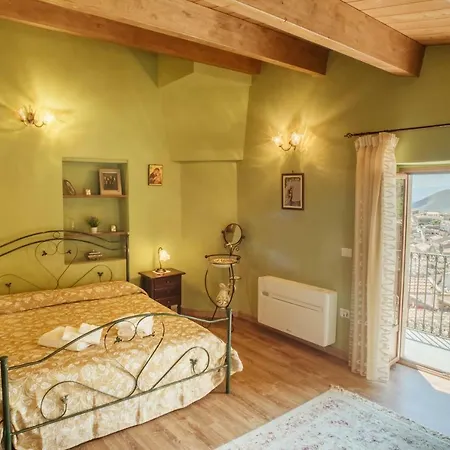 Couette-café Dhafna 3*