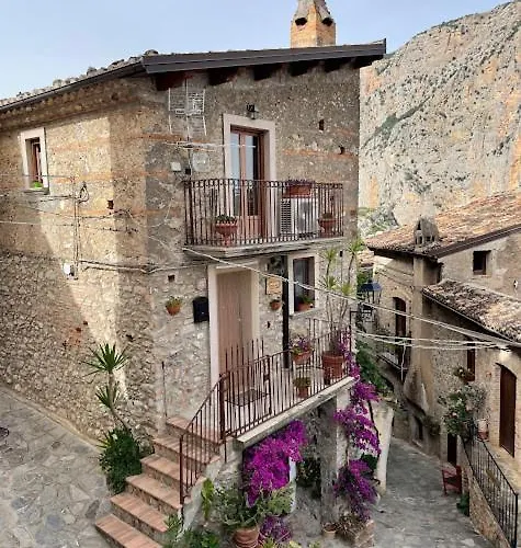 Dhafna לינה וארוחת בוקר צ'יוויטה