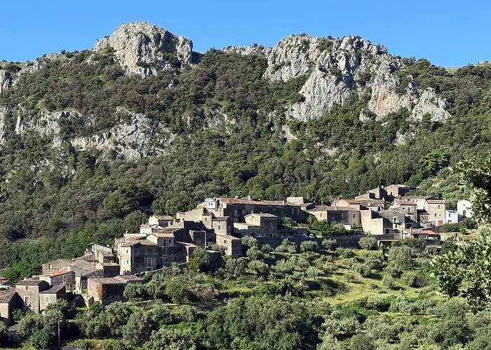 לינה וארוחת בוקר Dhafna צ'יוויטה