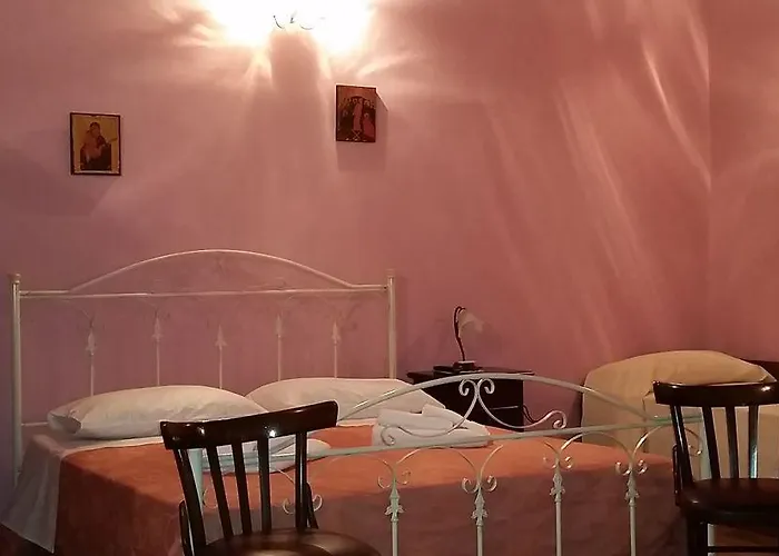 Dhafna Frühstückspension 3*