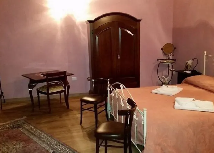 לינה וארוחת בוקר Dhafna 3*