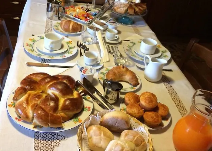 לינה וארוחת בוקר Dhafna צ'יוויטה