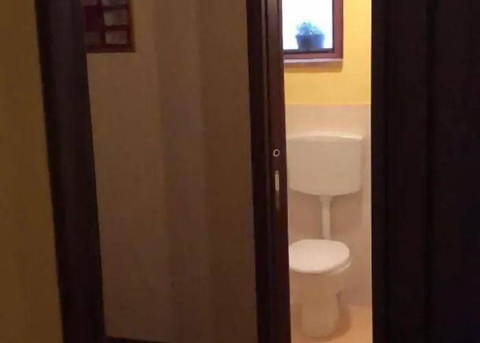 Dhafna לינה וארוחת בוקר צ'יוויטה