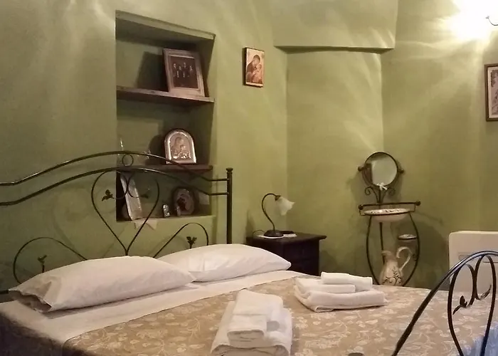 Frühstückspension Dhafna 3*